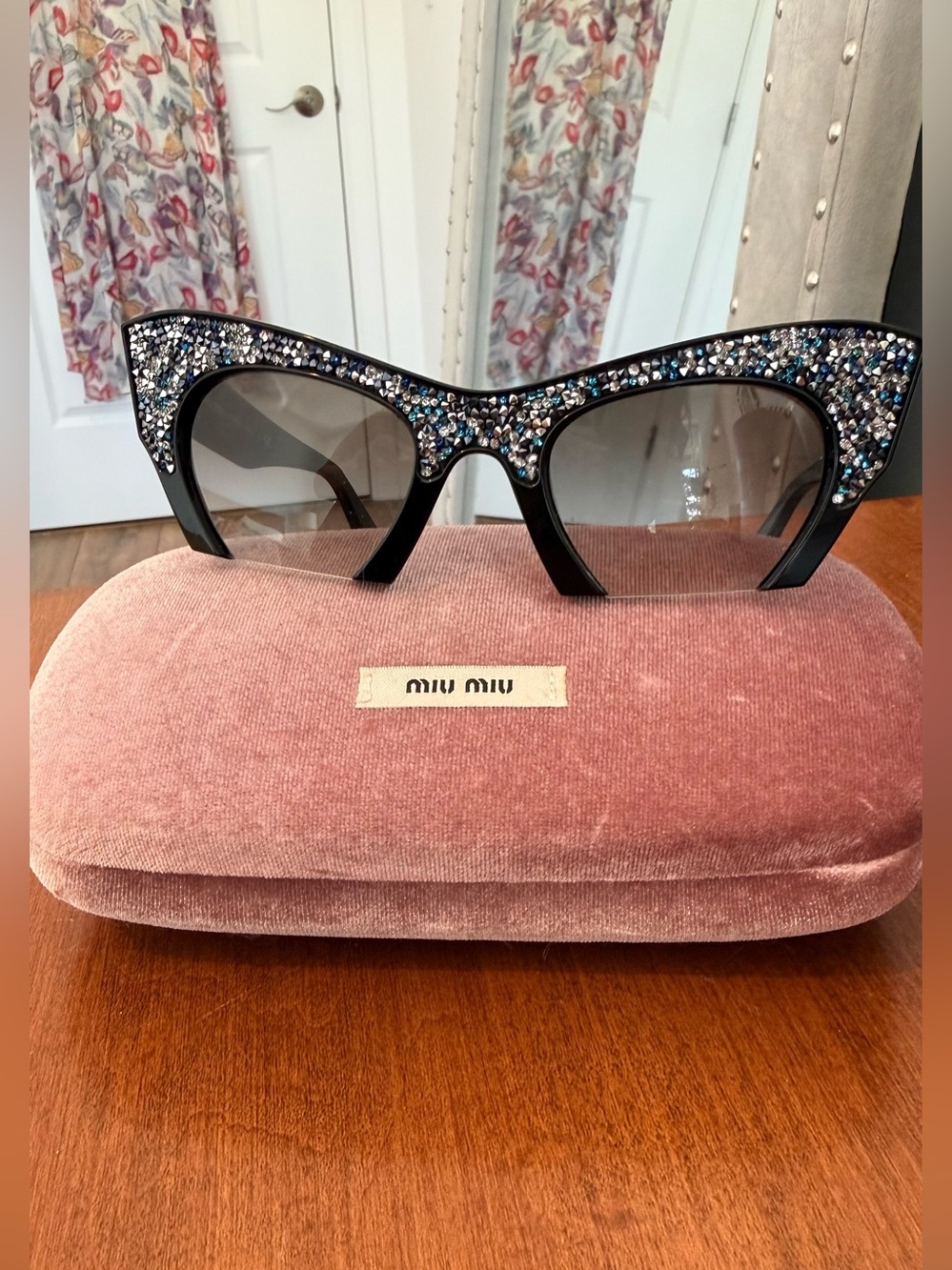 Miu Miu Rasoir Rock MU 01Q Cat Eye Black Silver Blue UAC-0A7 Sunglasses MU01QS